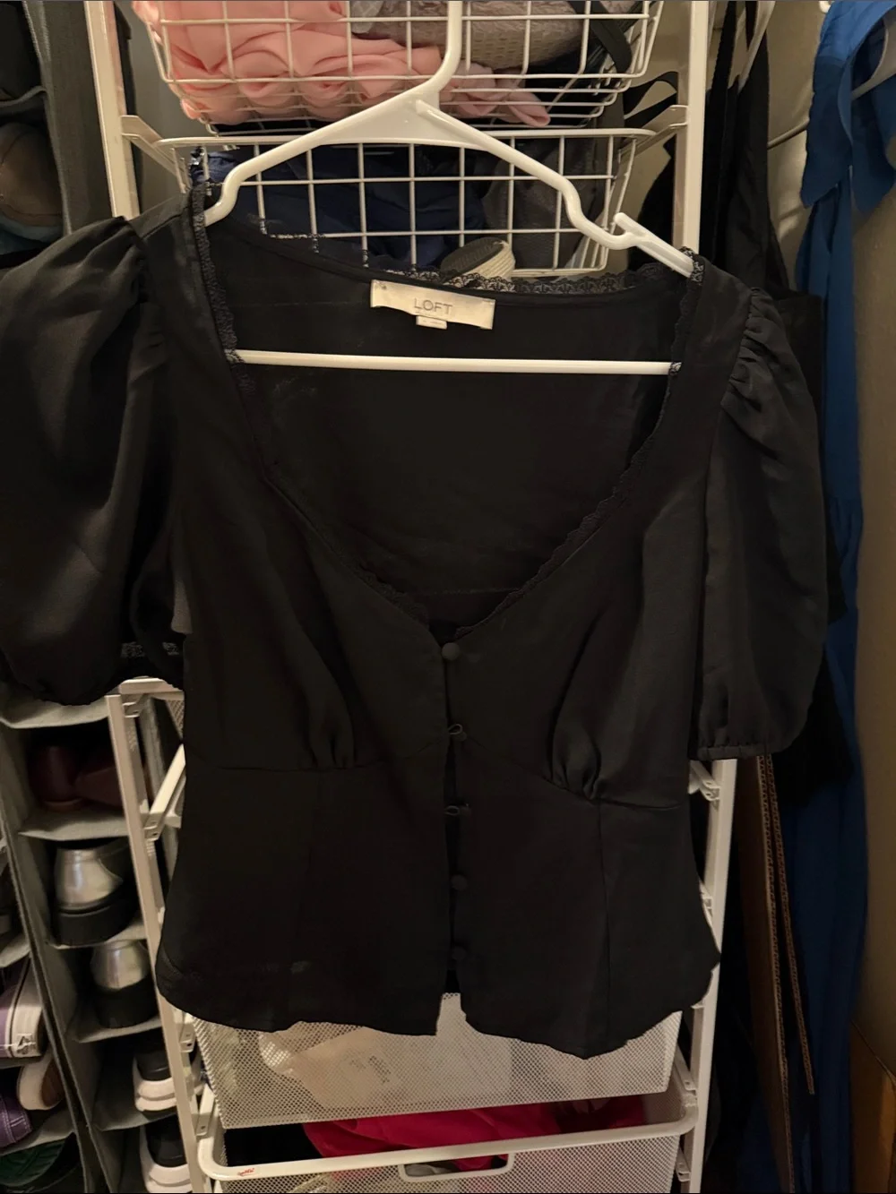 LOFT Black Puff-Sleeve Button Front Blouse